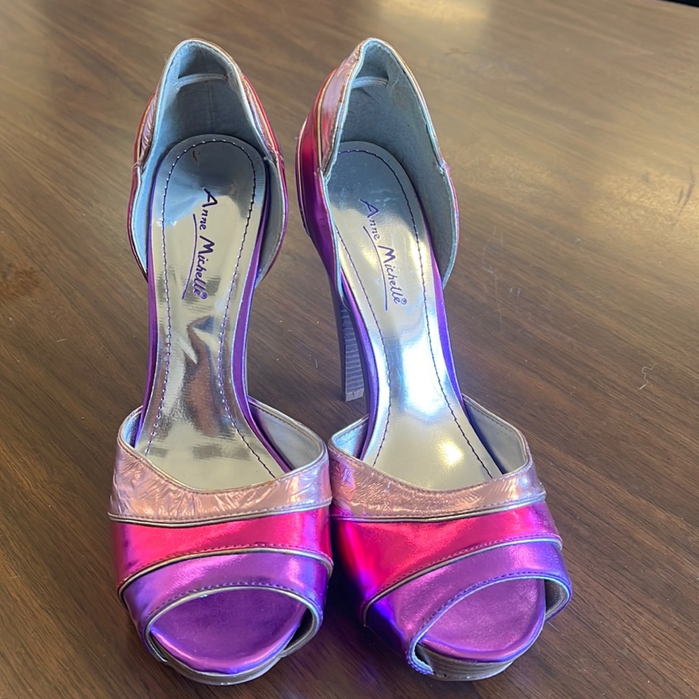 Woman’s shoes